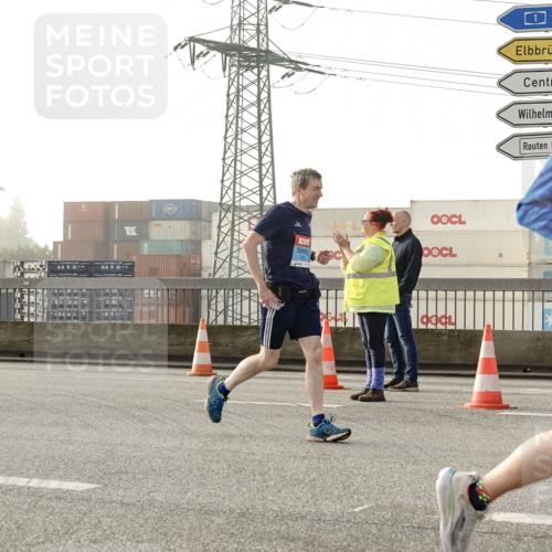 03.10.2026 - Köhlbrandbrückenlauf Michael Burmester http://msf.ph/oto/10771146 03.10.2026 09:15:54 Position 3 2532 meine-sportfotos.de
