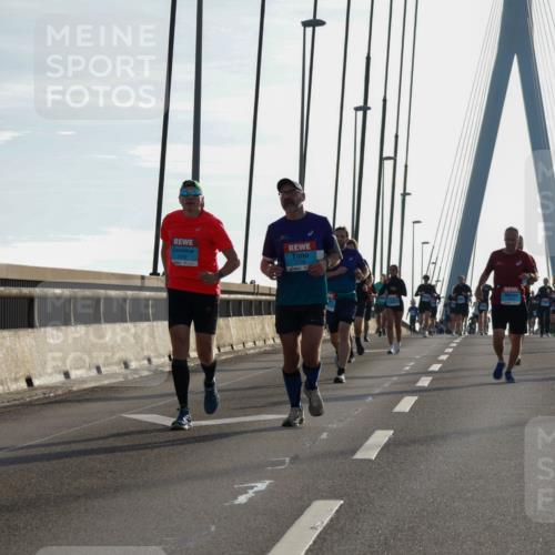 03.10.2026 - Köhlbrandbrückenlauf Yannick Fuchs http://msf.ph/oto/10772093 03.10.2026 09:27:16 Position 1 2302 meine-sportfotos.de