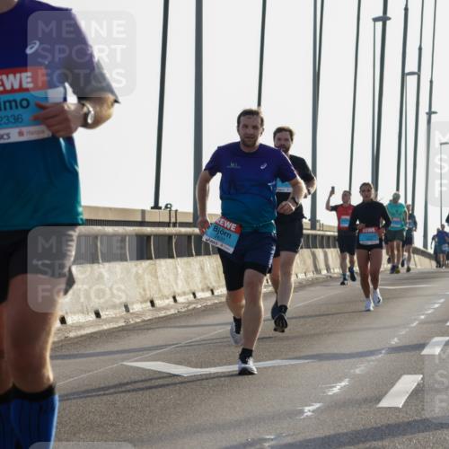 03.10.2026 - Köhlbrandbrückenlauf Yannick Fuchs http://msf.ph/oto/10772110 03.10.2026 09:27:19 Position 1 14, 2336, 2631 meine-sportfotos.de