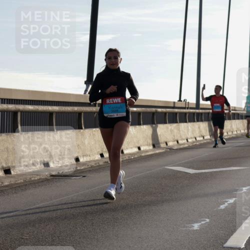 03.10.2026 - Köhlbrandbrückenlauf Yannick Fuchs http://msf.ph/oto/10772134 03.10.2026 09:27:24 Position 1 3828 meine-sportfotos.de