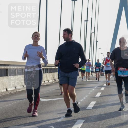 03.10.2026 - Köhlbrandbrückenlauf Yannick Fuchs http://msf.ph/oto/10772483 03.10.2026 09:28:45 Position 1 1252 meine-sportfotos.de