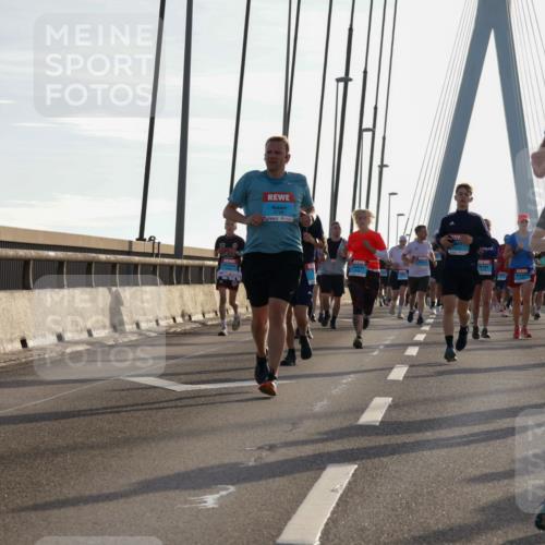 03.10.2026 - Köhlbrandbrückenlauf Yannick Fuchs http://msf.ph/oto/10772571 03.10.2026 09:29:06 Position 1 3768, 2489 meine-sportfotos.de