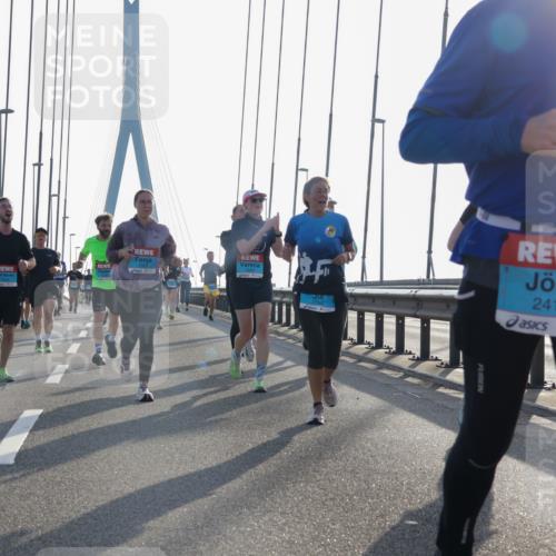 03.10.2026 - Köhlbrandbrückenlauf Yannick Fuchs http://msf.ph/oto/10772813 03.10.2026 09:30:06 Position 1 2413 meine-sportfotos.de