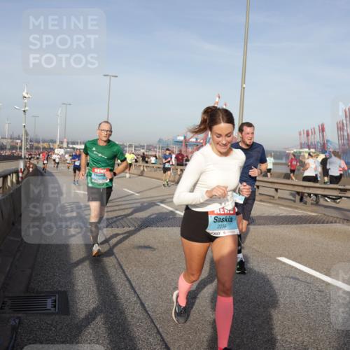 03.10.2026 - Köhlbrandbrückenlauf Yannick Fuchs http://msf.ph/oto/10774032 03.10.2026 09:37:59 Position 2 2239 meine-sportfotos.de