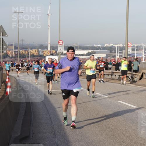 03.10.2026 - Köhlbrandbrückenlauf Yannick Fuchs http://msf.ph/oto/10774225 03.10.2026 09:38:36 Position 2 500, 500 meine-sportfotos.de
