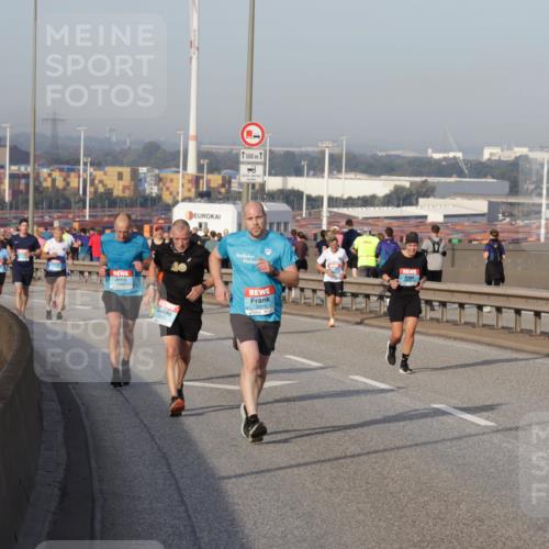 03.10.2026 - Köhlbrandbrückenlauf Yannick Fuchs http://msf.ph/oto/10774327 03.10.2026 09:38:49 Position 2 1500, 500 meine-sportfotos.de