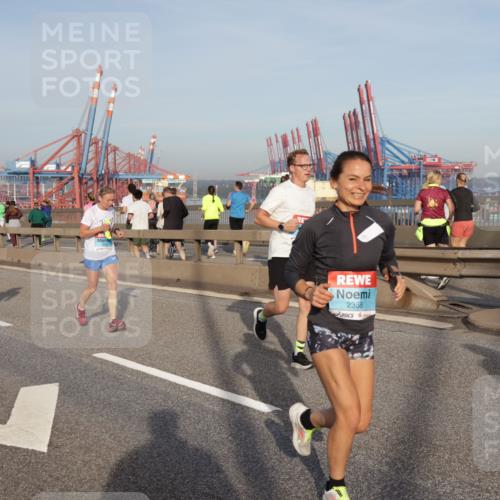 03.10.2026 - Köhlbrandbrückenlauf Yannick Fuchs http://msf.ph/oto/10774467 03.10.2026 09:39:09 Position 2 2368, 18 meine-sportfotos.de