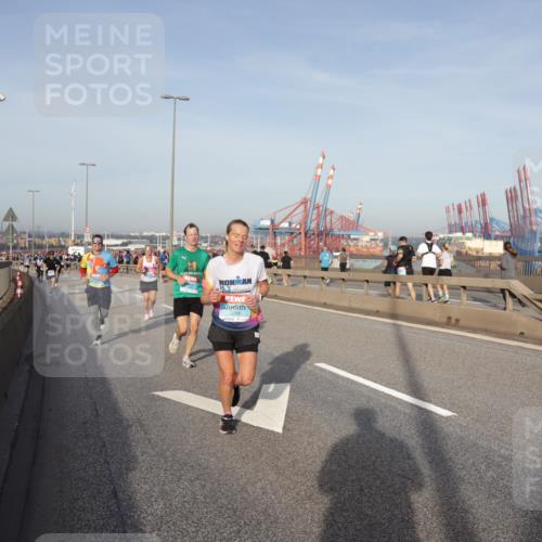 03.10.2026 - Köhlbrandbrückenlauf Yannick Fuchs http://msf.ph/oto/10774573 03.10.2026 09:39:20 Position 2 10, 3 meine-sportfotos.de