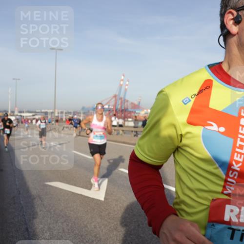 03.10.2026 - Köhlbrandbrückenlauf Yannick Fuchs http://msf.ph/oto/10774619 03.10.2026 09:39:24 Position 2  meine-sportfotos.de