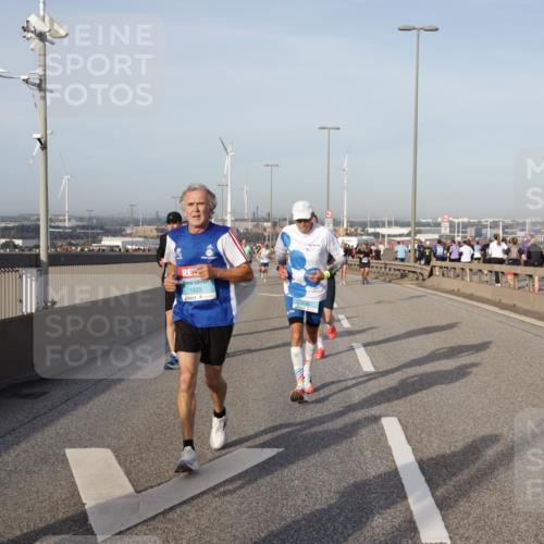 03.10.2026 - Köhlbrandbrückenlauf Yannick Fuchs http://msf.ph/oto/10775183 03.10.2026 09:40:19 Position 2 1222, 2199 meine-sportfotos.de