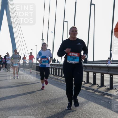 03.10.2026 - Köhlbrandbrückenlauf Yannick Fuchs http://msf.ph/oto/10775304 03.10.2026 09:34:47 Position 1 3069 meine-sportfotos.de