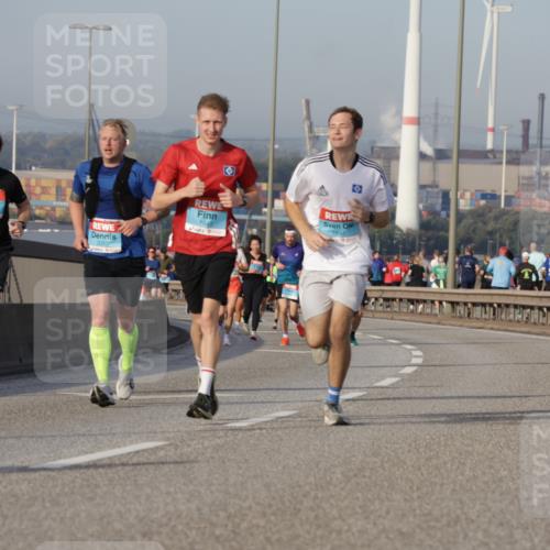 03.10.2026 - Köhlbrandbrückenlauf Yannick Fuchs http://msf.ph/oto/10775372 03.10.2026 09:40:40 Position 2 1791, 1641, 1640, 500, 1 meine-sportfotos.de