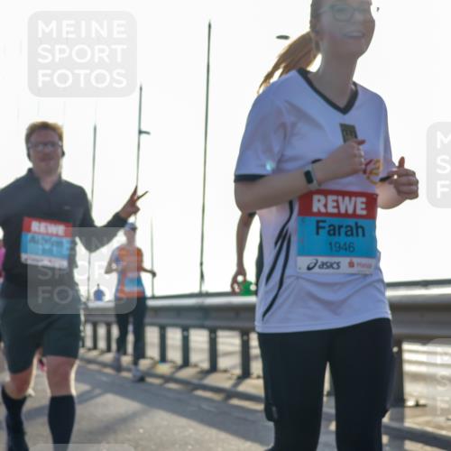 03.10.2026 - Köhlbrandbrückenlauf Yannick Fuchs http://msf.ph/oto/10775456 03.10.2026 09:35:01 Position 1 1946 meine-sportfotos.de