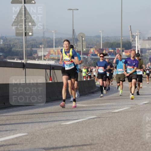 03.10.2026 - Köhlbrandbrückenlauf Yannick Fuchs http://msf.ph/oto/10775476 03.10.2026 09:41:00 Position 2  meine-sportfotos.de