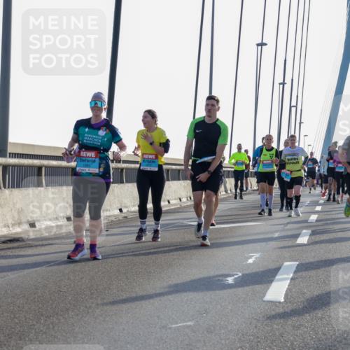 03.10.2026 - Köhlbrandbrückenlauf Yannick Fuchs http://msf.ph/oto/10775482 03.10.2026 09:35:03 Position 1 1885, 1853 meine-sportfotos.de