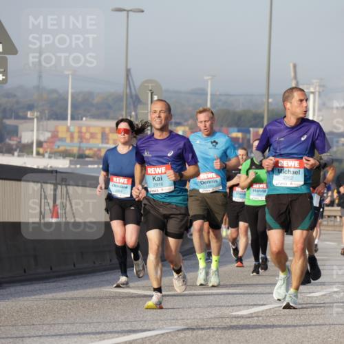 03.10.2026 - Köhlbrandbrückenlauf Yannick Fuchs http://msf.ph/oto/10775522 03.10.2026 09:41:03 Position 2 1666, 1084, 2918, 1593, 2962 meine-sportfotos.de