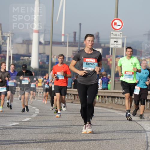 03.10.2026 - Köhlbrandbrückenlauf Yannick Fuchs http://msf.ph/oto/10775549 03.10.2026 09:41:06 Position 2 1958, 2554, 500 meine-sportfotos.de