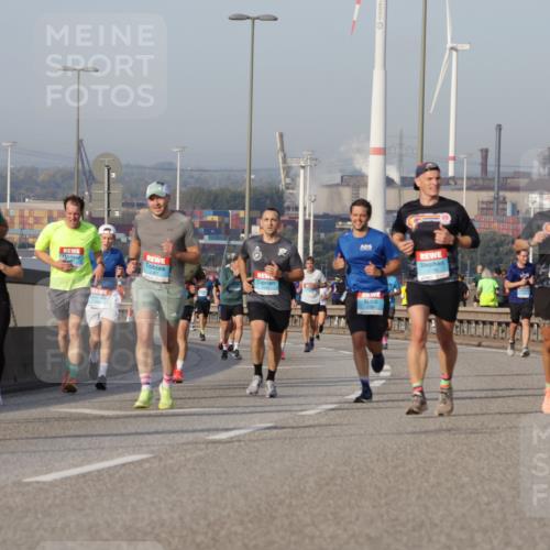 03.10.2026 - Köhlbrandbrückenlauf Yannick Fuchs http://msf.ph/oto/10775716 03.10.2026 09:41:24 Position 2 2007, 1500 meine-sportfotos.de