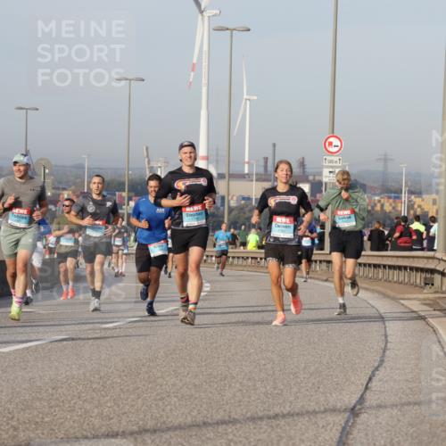 03.10.2026 - Köhlbrandbrückenlauf Yannick Fuchs http://msf.ph/oto/10775744 03.10.2026 09:41:26 Position 2  meine-sportfotos.de