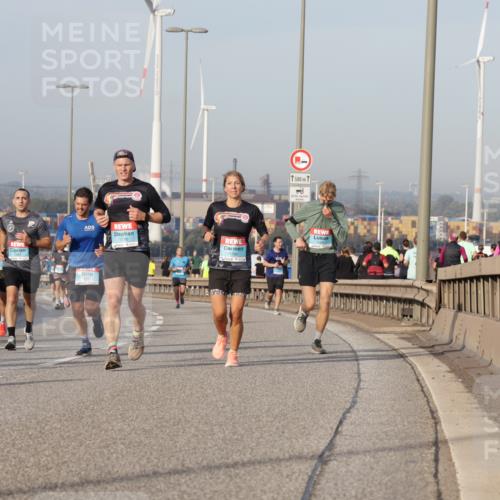 03.10.2026 - Köhlbrandbrückenlauf Yannick Fuchs http://msf.ph/oto/10775747 03.10.2026 09:41:26 Position 2  meine-sportfotos.de