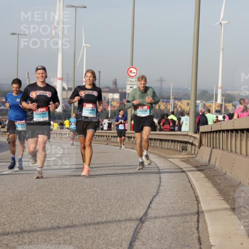03.10.2026 - Köhlbrandbrückenlauf Yannick Fuchs http://msf.ph/oto/10775757 03.10.2026 09:41:26 Position 2 1500, 177, 1, 500 meine-sportfotos.de