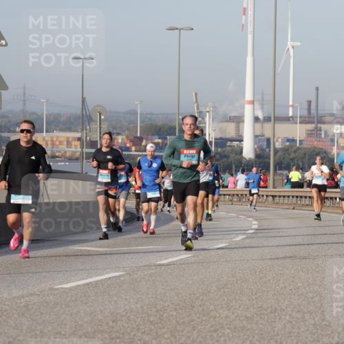 03.10.2026 - Köhlbrandbrückenlauf Yannick Fuchs http://msf.ph/oto/10775858 03.10.2026 09:41:37 Position 2 500, 2019 meine-sportfotos.de
