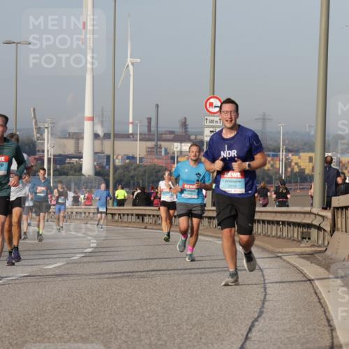 03.10.2026 - Köhlbrandbrückenlauf Yannick Fuchs http://msf.ph/oto/10775875 03.10.2026 09:41:39 Position 2 1500, 2019 meine-sportfotos.de