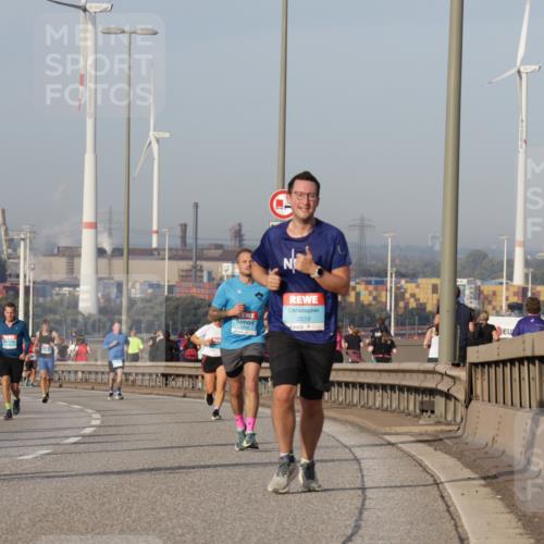 03.10.2026 - Köhlbrandbrückenlauf Yannick Fuchs http://msf.ph/oto/10775884 03.10.2026 09:41:39 Position 2 2406, 2019 meine-sportfotos.de