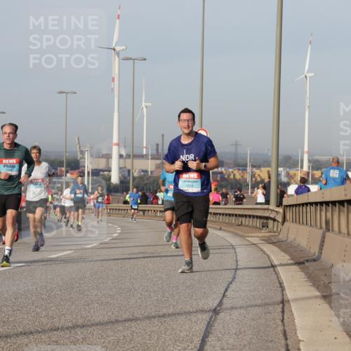 03.10.2026 - Köhlbrandbrückenlauf Yannick Fuchs http://msf.ph/oto/10775895 03.10.2026 09:41:40 Position 2 2019 meine-sportfotos.de