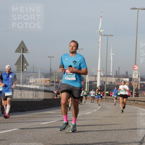 03.10.2026 - Köhlbrandbrückenlauf Yannick Fuchs http://msf.ph/oto/10775942 03.10.2026 09:41:45 Position 2 361, 2200, 1594, 500 meine-sportfotos.de