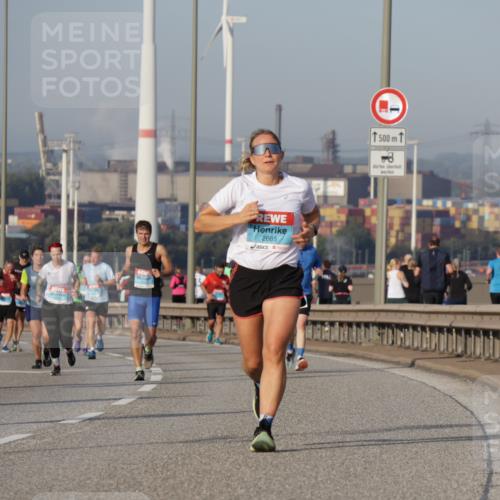 03.10.2026 - Köhlbrandbrückenlauf Yannick Fuchs http://msf.ph/oto/10775982 03.10.2026 09:41:48 Position 2 2665, 1500 meine-sportfotos.de