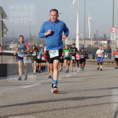 03.10.2026 - Köhlbrandbrückenlauf Yannick Fuchs http://msf.ph/oto/10775999 03.10.2026 09:42:01 Position 2 1722, 88, 1770, 1, 500, 1 meine-sportfotos.de