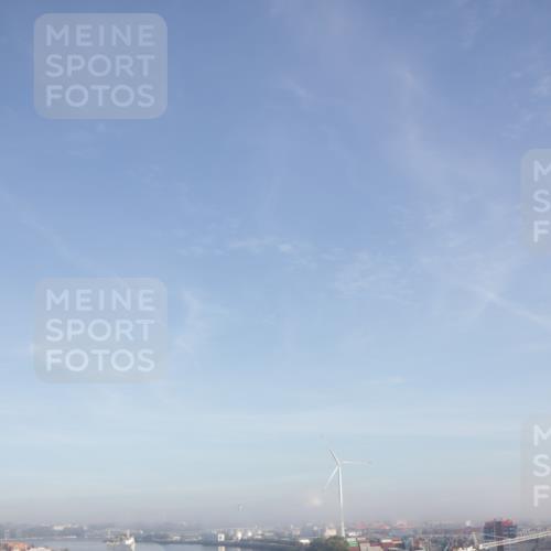 03.10.2026 - Köhlbrandbrückenlauf Yannick Fuchs http://msf.ph/oto/10776149 03.10.2026 09:08:04 Position 1  meine-sportfotos.de