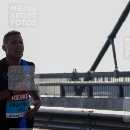03.10.2026 - Köhlbrandbrückenlauf Yannick Fuchs http://msf.ph/oto/10776190 03.10.2026 09:16:31 Position 1 1263 meine-sportfotos.de