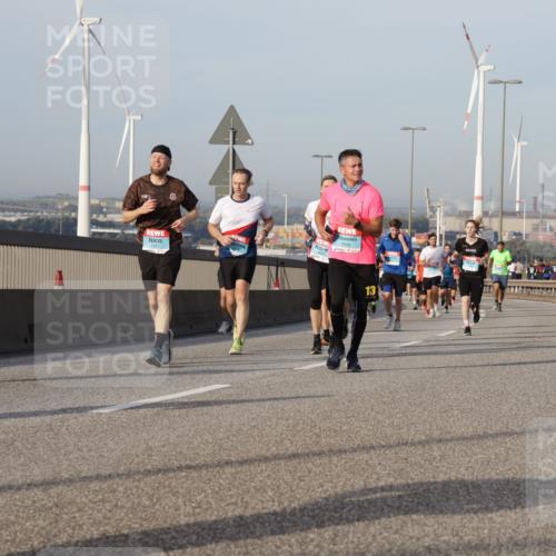 03.10.2026 - Köhlbrandbrückenlauf Yannick Fuchs http://msf.ph/oto/10776228 03.10.2026 09:42:19 Position 2 1940, 13, 500 meine-sportfotos.de