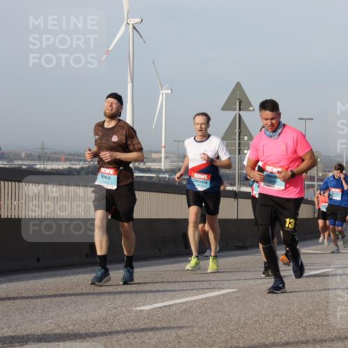 03.10.2026 - Köhlbrandbrückenlauf Yannick Fuchs http://msf.ph/oto/10776234 03.10.2026 09:42:20 Position 2 1937, 1618, 1940, 13 meine-sportfotos.de