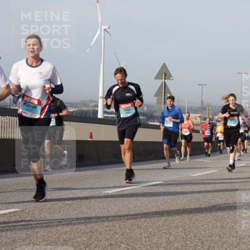 03.10.2026 - Köhlbrandbrückenlauf Yannick Fuchs http://msf.ph/oto/10776287 03.10.2026 09:42:23 Position 2 1618, 1620, 1645 meine-sportfotos.de