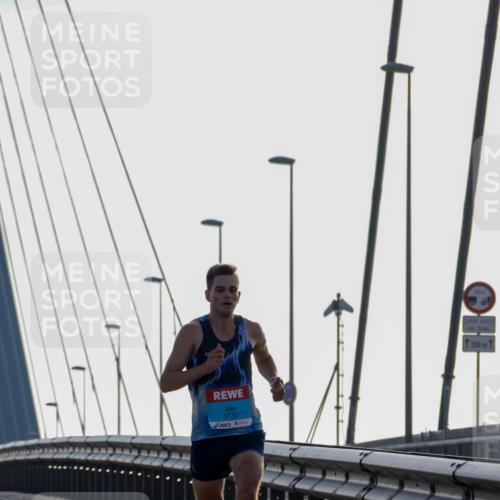 03.10.2026 - Köhlbrandbrückenlauf Yannick Fuchs http://msf.ph/oto/10776397 03.10.2026 09:18:09 Position 1  meine-sportfotos.de