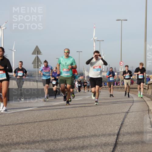 03.10.2026 - Köhlbrandbrückenlauf Yannick Fuchs http://msf.ph/oto/10776521 03.10.2026 09:42:42 Position 2  meine-sportfotos.de