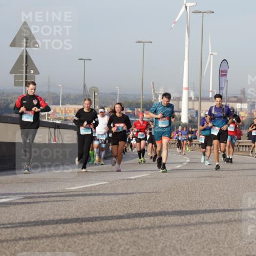 03.10.2026 - Köhlbrandbrückenlauf Yannick Fuchs http://msf.ph/oto/10776638 03.10.2026 09:42:52 Position 2 1500 meine-sportfotos.de
