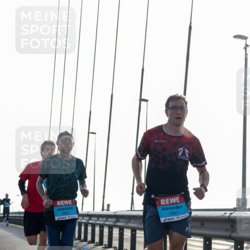 03.10.2026 - Köhlbrandbrückenlauf Yannick Fuchs http://msf.ph/oto/10777026 03.10.2026 09:20:32 Position 1 2067, 1097 meine-sportfotos.de