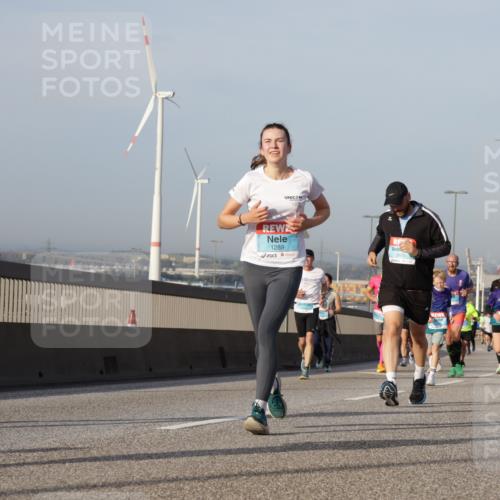 03.10.2026 - Köhlbrandbrückenlauf Yannick Fuchs http://msf.ph/oto/10777107 03.10.2026 09:43:33 Position 2 3760, 1289, 2479 meine-sportfotos.de