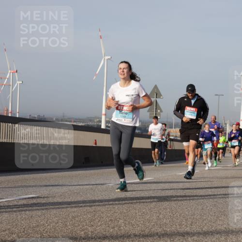 03.10.2026 - Köhlbrandbrückenlauf Yannick Fuchs http://msf.ph/oto/10777116 03.10.2026 09:43:33 Position 2 3760, 1289 meine-sportfotos.de