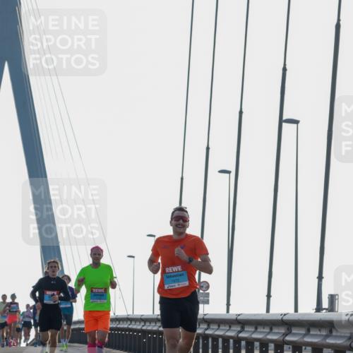 03.10.2026 - Köhlbrandbrückenlauf Yannick Fuchs http://msf.ph/oto/10777122 03.10.2026 09:20:45 Position 1 1972 meine-sportfotos.de