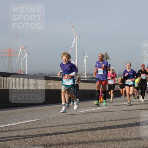 03.10.2026 - Köhlbrandbrückenlauf Yannick Fuchs http://msf.ph/oto/10777174 03.10.2026 09:43:37 Position 2 1731, 1693 meine-sportfotos.de