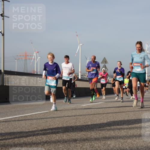 03.10.2026 - Köhlbrandbrückenlauf Yannick Fuchs http://msf.ph/oto/10777184 03.10.2026 09:43:38 Position 2  meine-sportfotos.de