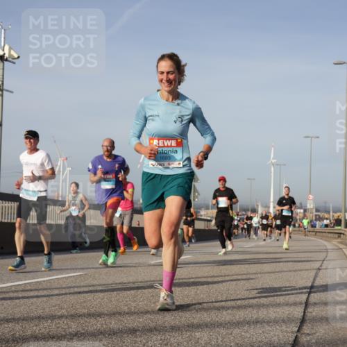 03.10.2026 - Köhlbrandbrückenlauf Yannick Fuchs http://msf.ph/oto/10777202 03.10.2026 09:43:39 Position 2 1693 meine-sportfotos.de