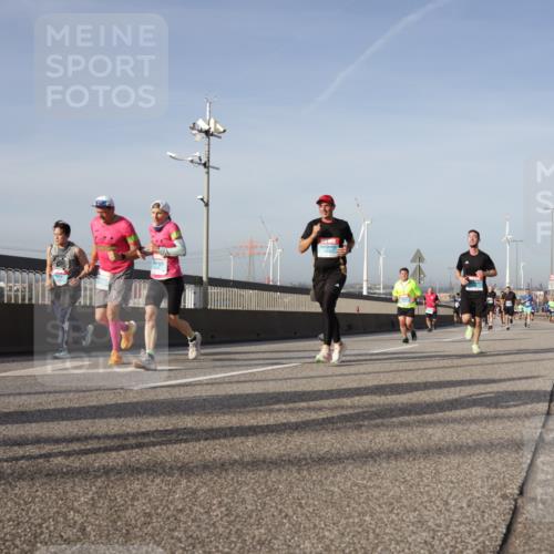 03.10.2026 - Köhlbrandbrückenlauf Yannick Fuchs http://msf.ph/oto/10777243 03.10.2026 09:43:41 Position 2  meine-sportfotos.de