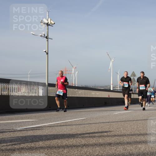 03.10.2026 - Köhlbrandbrückenlauf Yannick Fuchs http://msf.ph/oto/10777309 03.10.2026 09:43:47 Position 2  meine-sportfotos.de