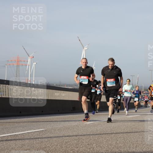 03.10.2026 - Köhlbrandbrückenlauf Yannick Fuchs http://msf.ph/oto/10777315 03.10.2026 09:43:47 Position 2 1839, 623 meine-sportfotos.de